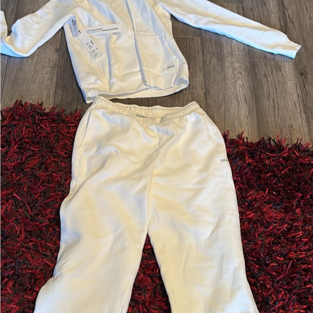 TNA NWT White sweatsuit set